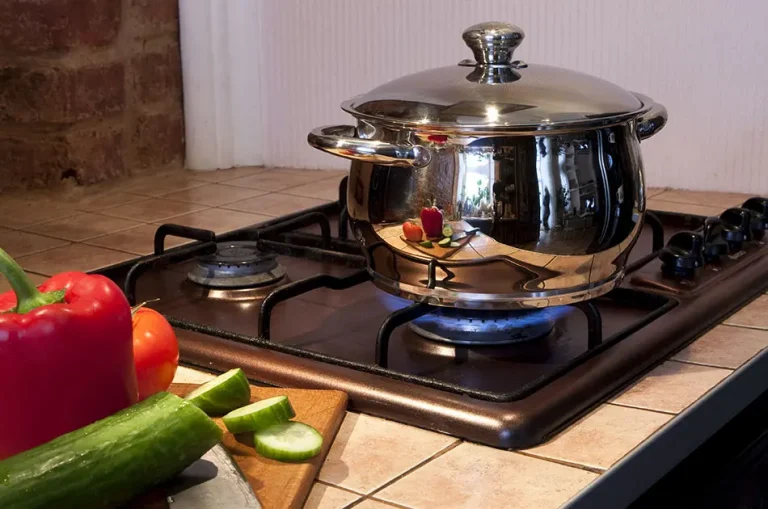 New Forest residents have until 31 May to apply for government energy bills support